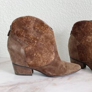 Lola Cruz Calf Hair Booties EU 38 | US 7 | Made in Spain